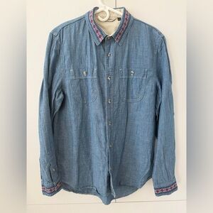 Deus ex machina embroidered shirt